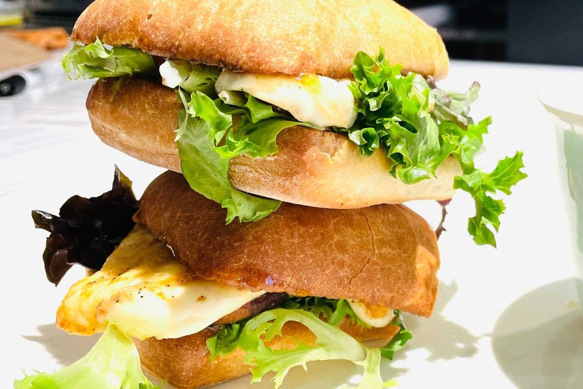 Halloumi Sandwich V