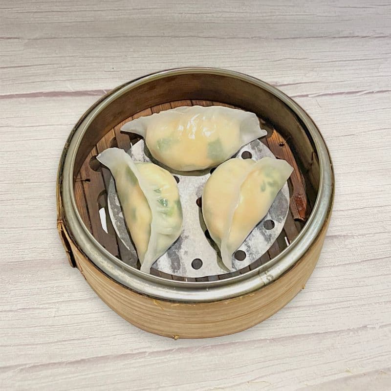 Steamed Prawn and Chive Dumplings / 鮮蝦韭菜餃