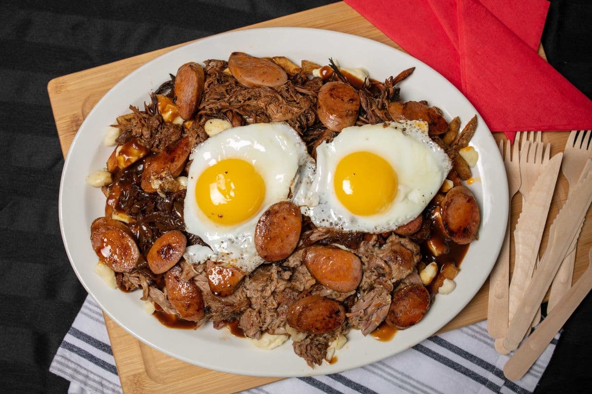 Petite poutine du sud (chorrillana)