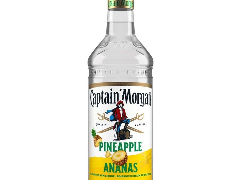 Captain Morgan Pineapple Rum (750 ml)