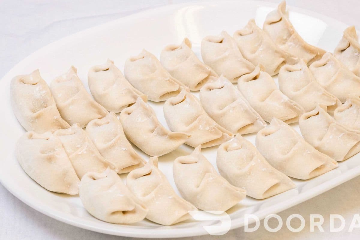 C1. Bok Choy and Pork Dumplings 白菜豬肉 (50 pcs) Reg (50pcs)