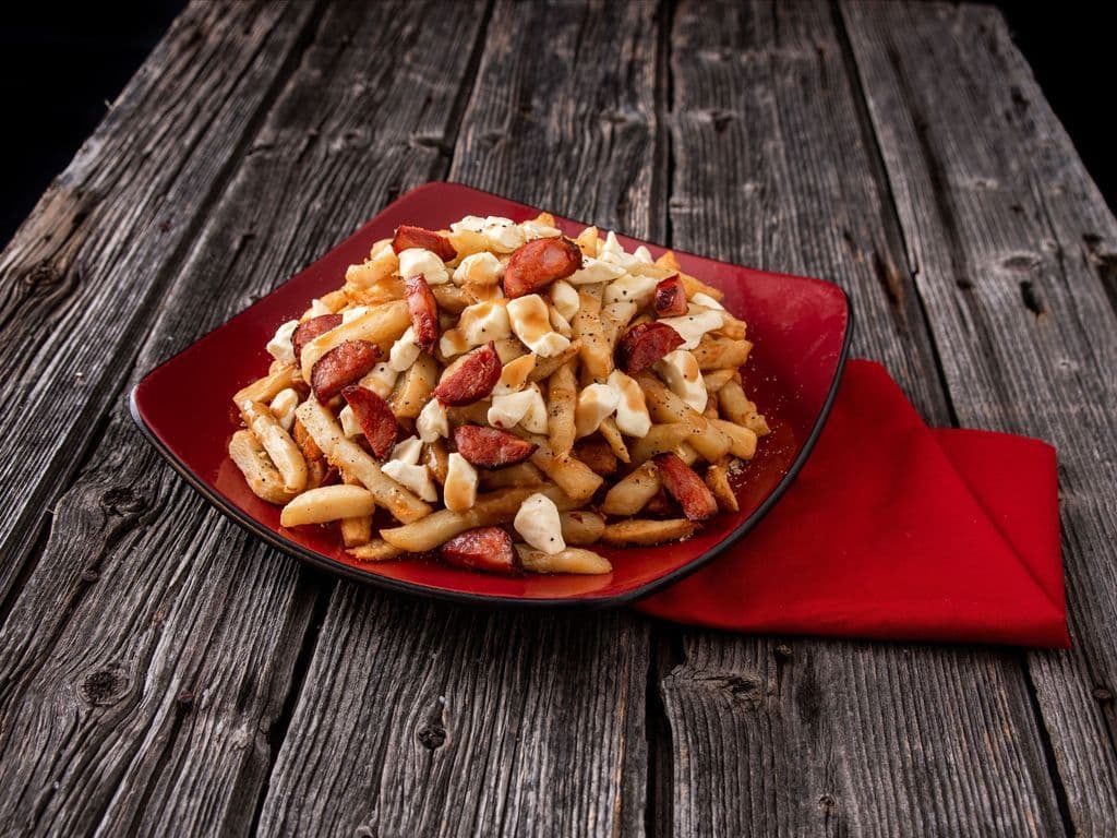 Poutine Piri-Piri Grande / Large Poutine Piri-Piri