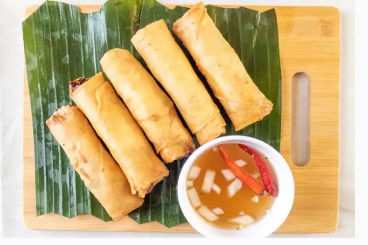 Vegetable Rolls (5 Pieces)