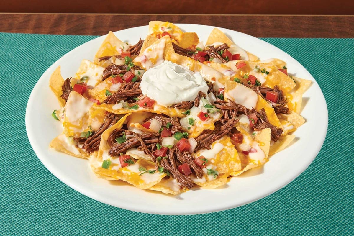 Zesty Nachos (Half Order) (680 Cals)