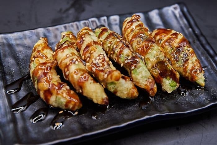 Avocado Tempura (6 pcs)