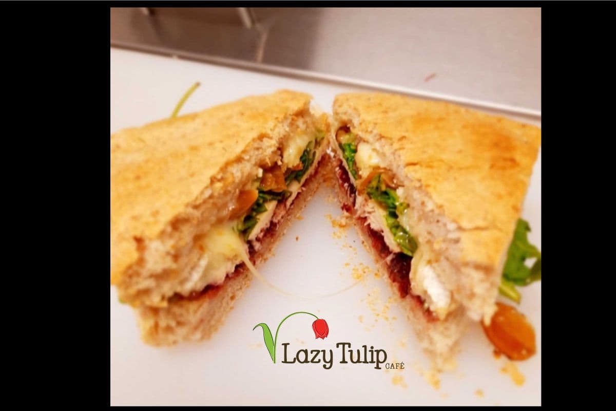 Chicken & Brie