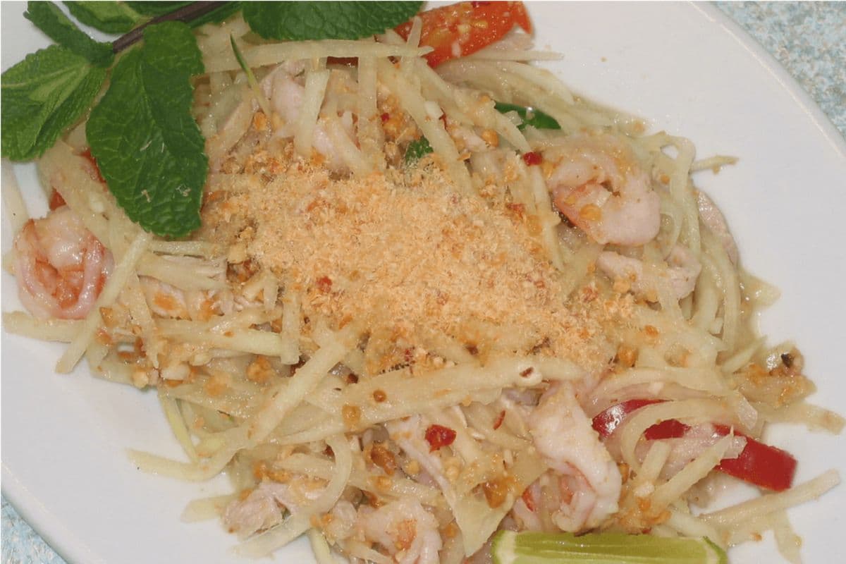 Salade de Papaye avec Fruit de Mer / Papaya Salad with Seafood