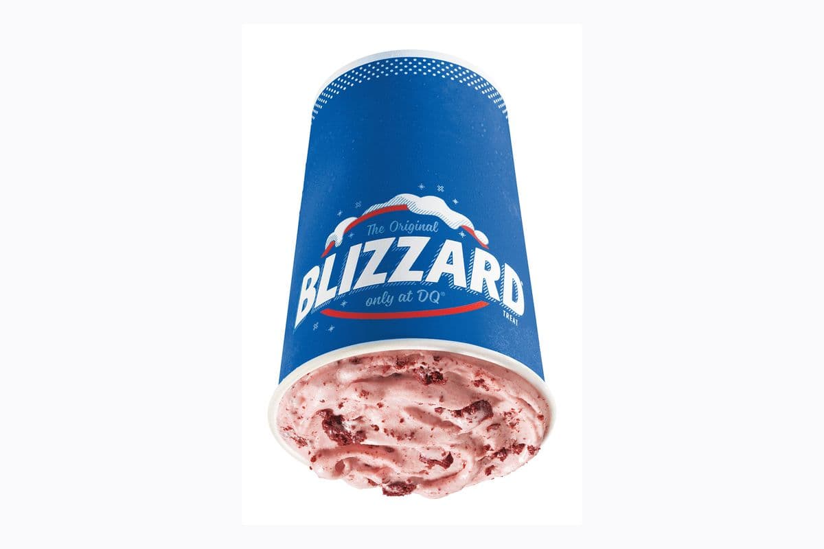 Red Velvet Cake Blizzard® Treat
