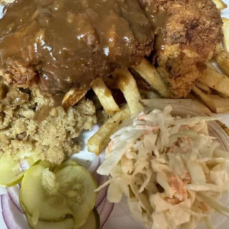 Buttermilk Fried Chicken and Gravy Dinner