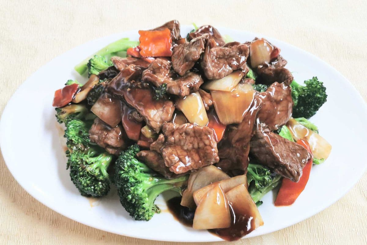 46. Beef with Broccoli 百家利牛肉