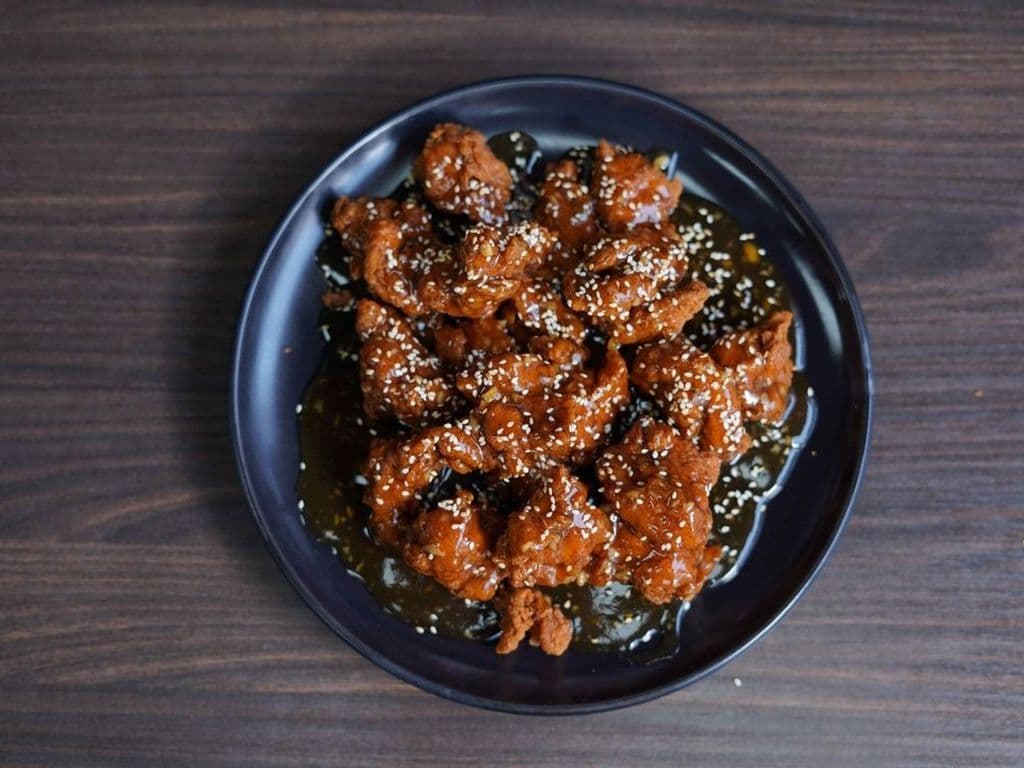 GOLDEN HONEY GARLIC SESAME