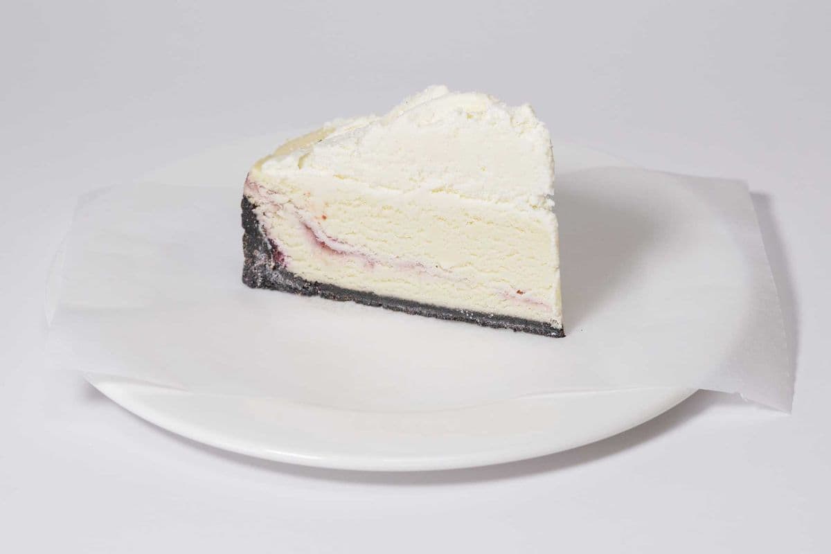 White Chocolate Raspberry Cheesecake