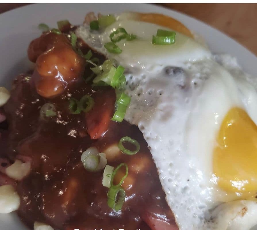 Breakfast Poutine