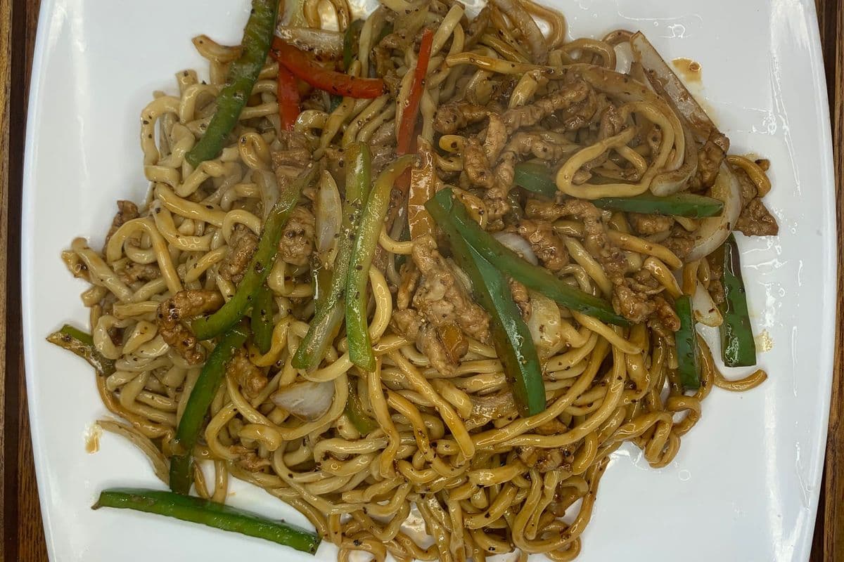 10. Black Pepper Beef Fried Noodle