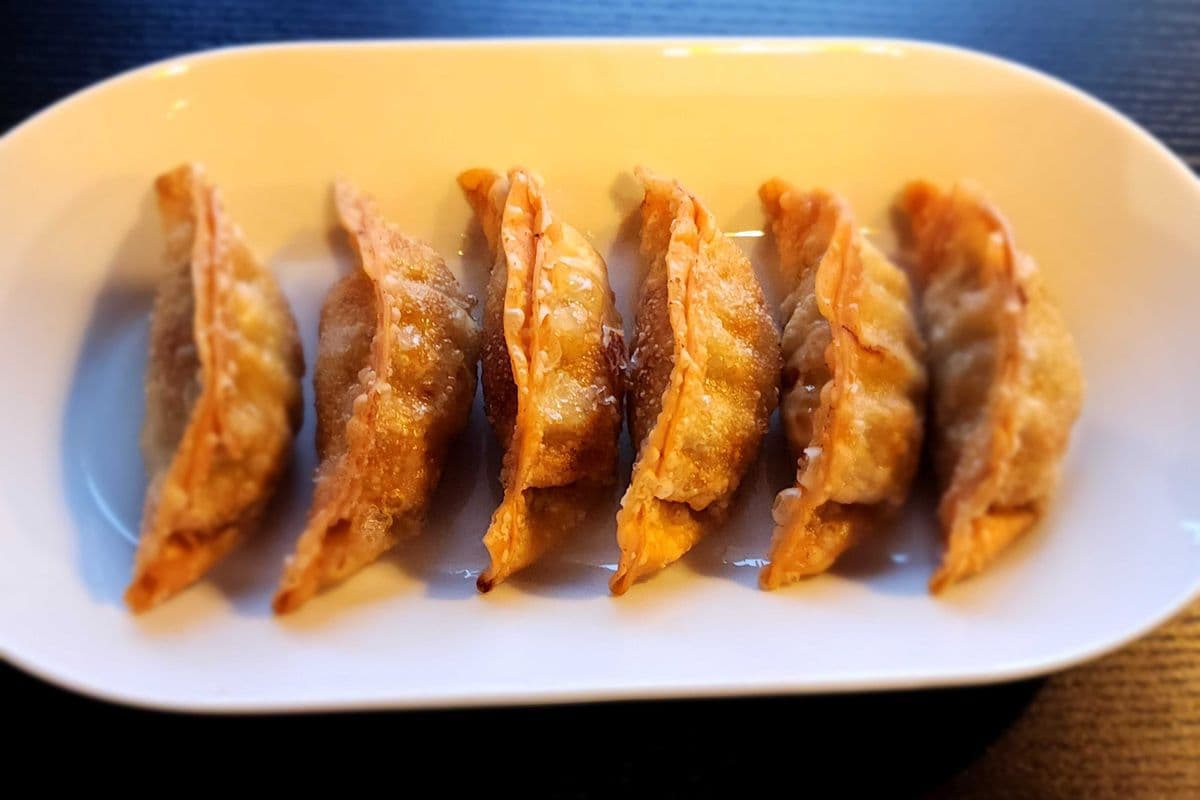 Dumpling (6 pcs)