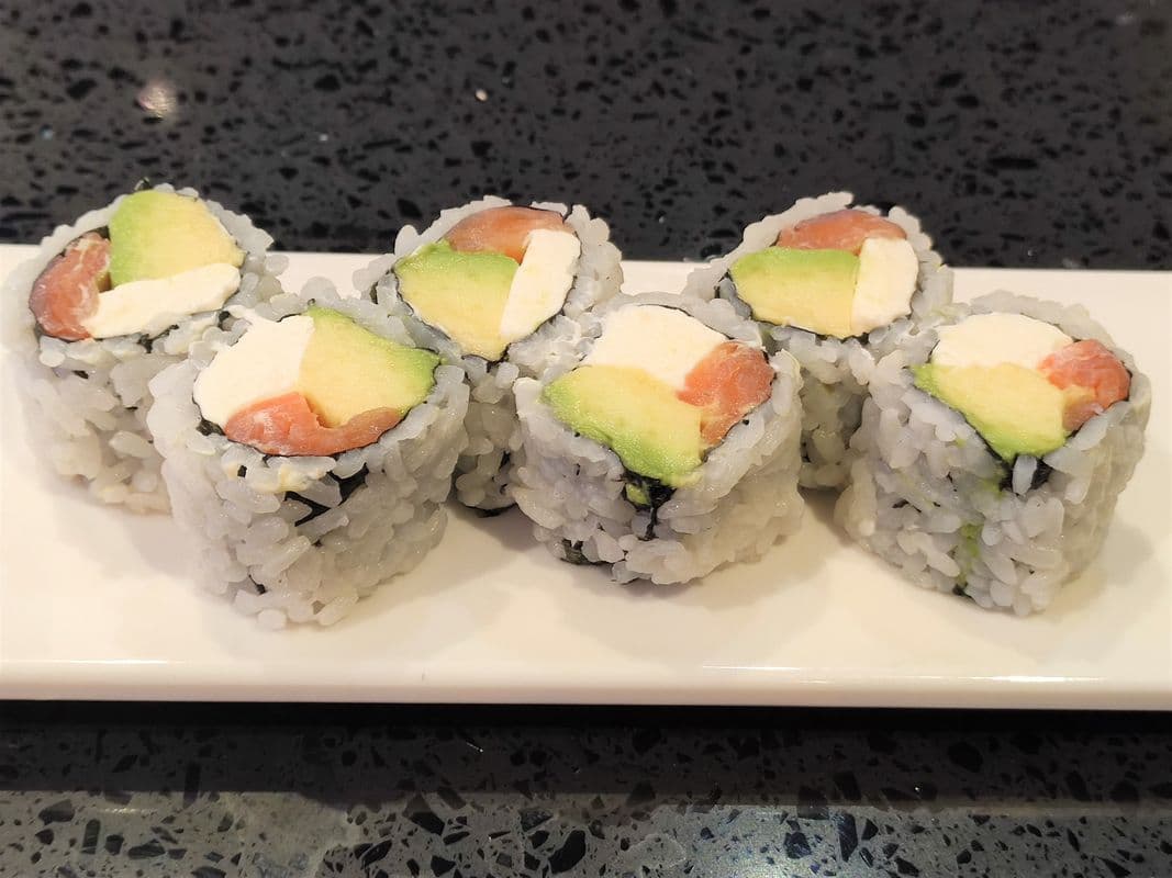Philadelphia Roll (6 pcs) (A610)