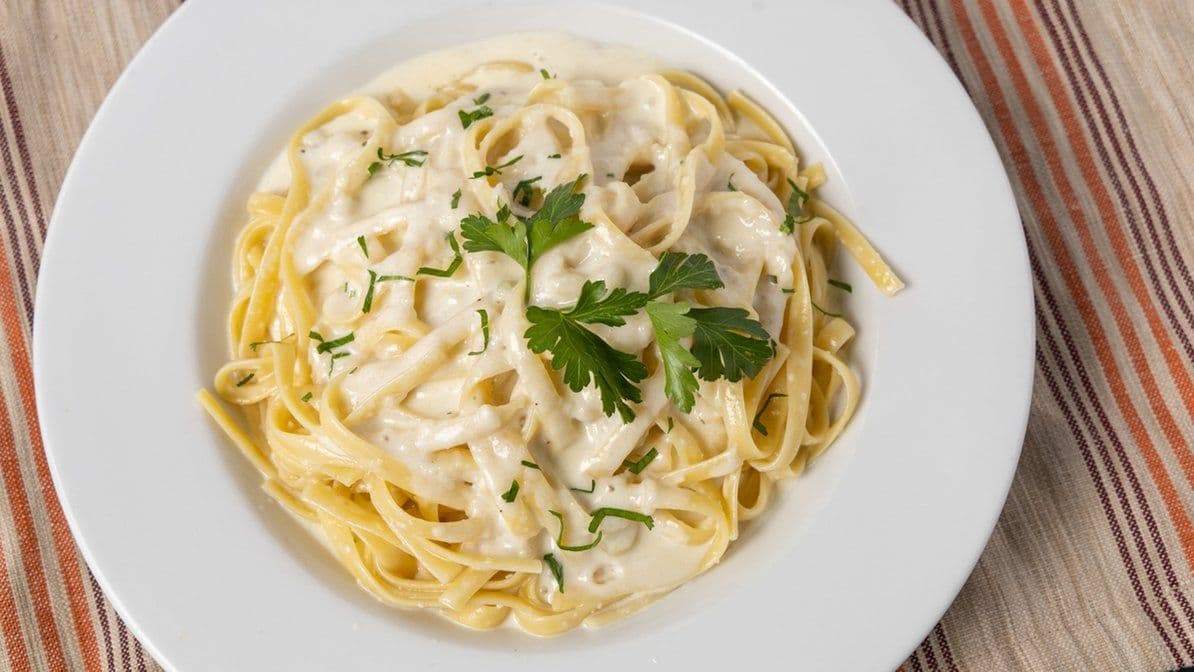 Fettuccine Alfredo