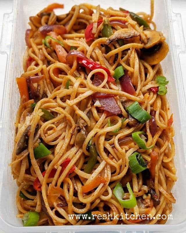 Hakka Noodles