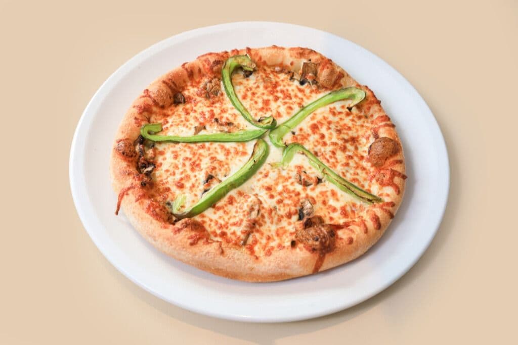 Pizza Garnie (pour 2) / Dressed (For 2)