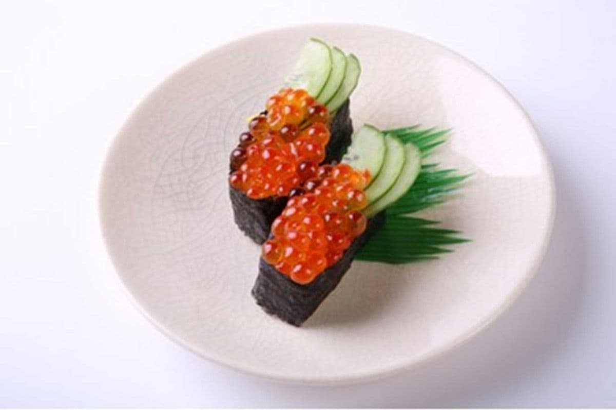 43. Ikura Nigiris(salmon fish egg) (2 pcs)