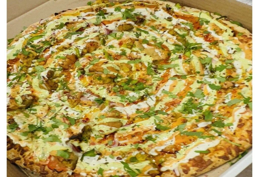 Samosa Chaat Pizza -X-Large 16"
