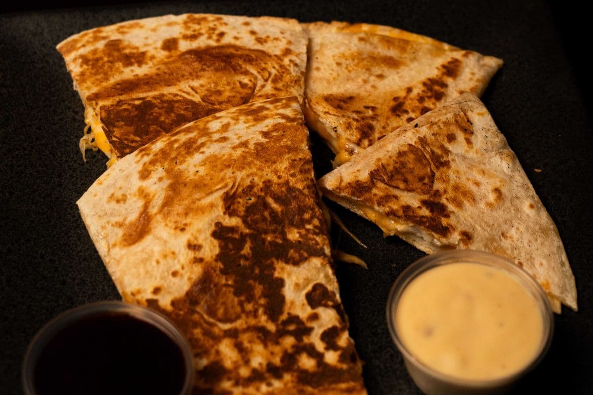 QUESADILLAS