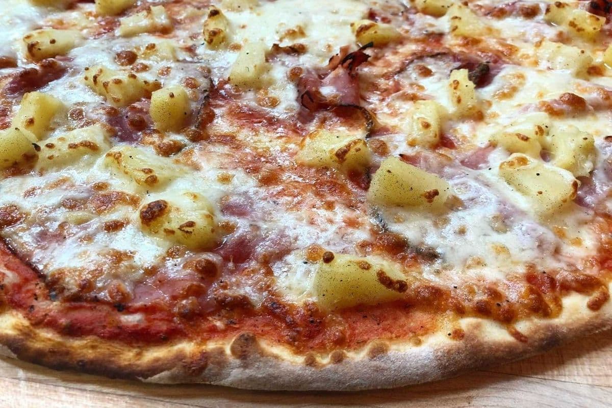 Ham and Pineapple Pizza