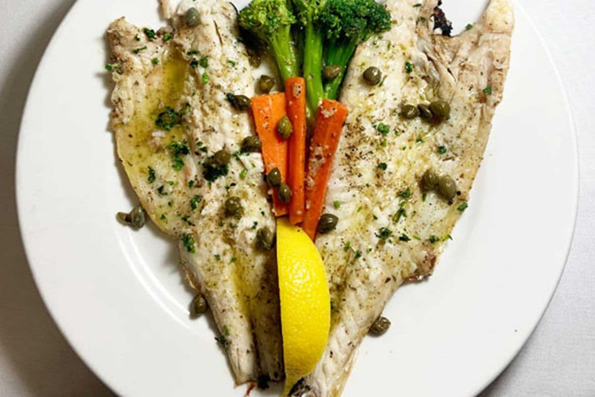 Loup de Mer Méditerranéen (Petite) / Mediterranean Sea Bass (Small)