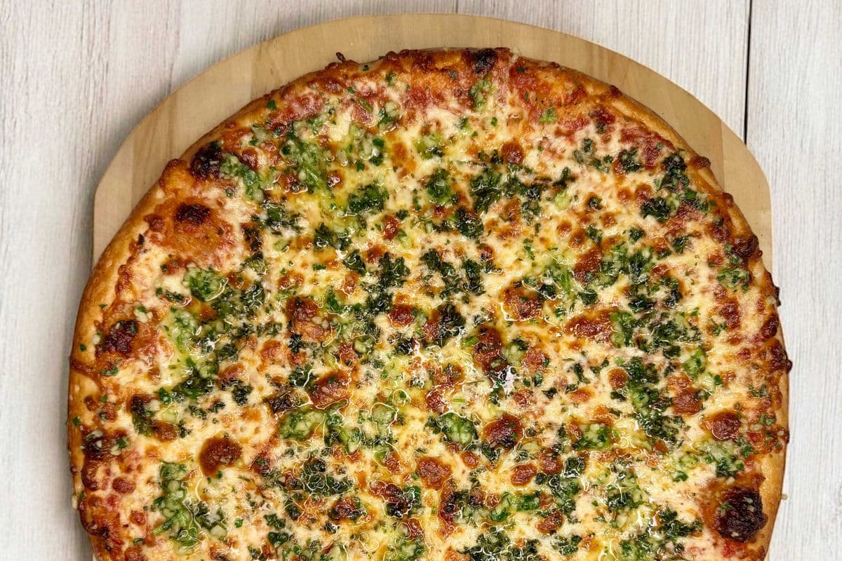 Medium Margarita Pizza