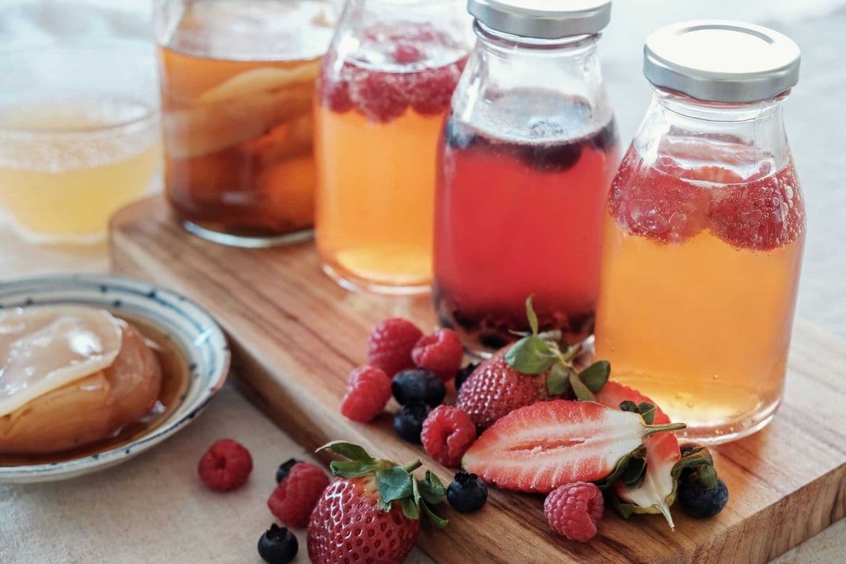 Unpasteurized Seasonal Flavor Kombucha (400 ml)