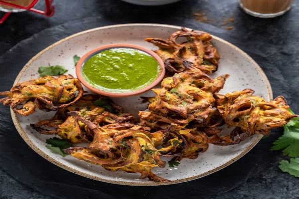 Onion Pakoda OR Onion Fritter 1LB