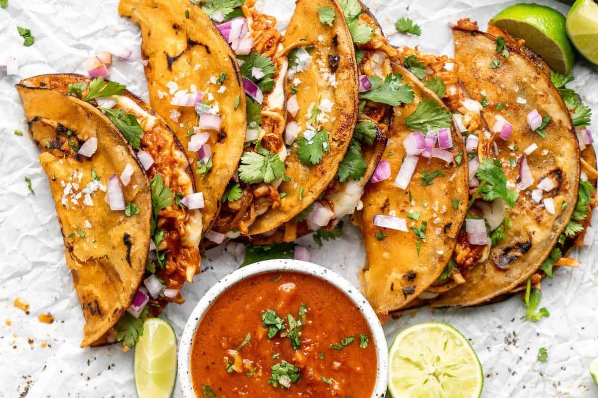 Classic Birria Tacos (5 Pcs)