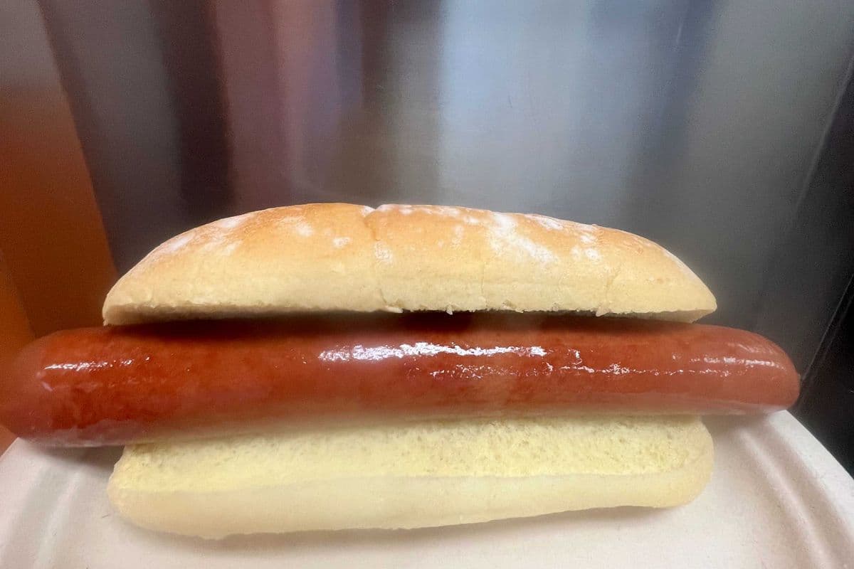 Juice Jumbo Hot Dog* A must for dog lovers!+ Side