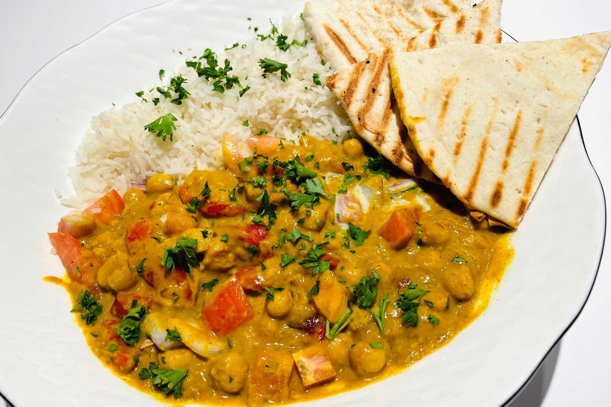 New Vegetarian Chickpeas Coconut Curry V