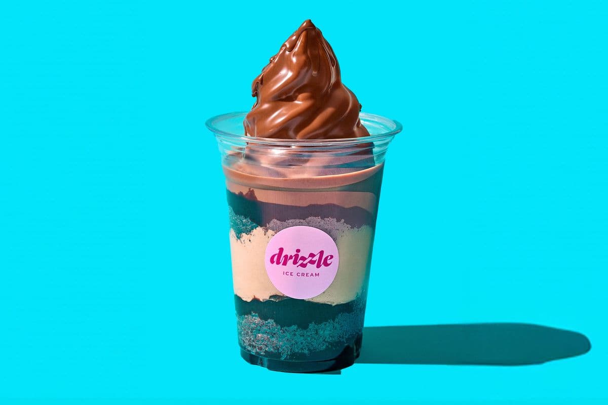 Triple Chocolate Cake Cup
