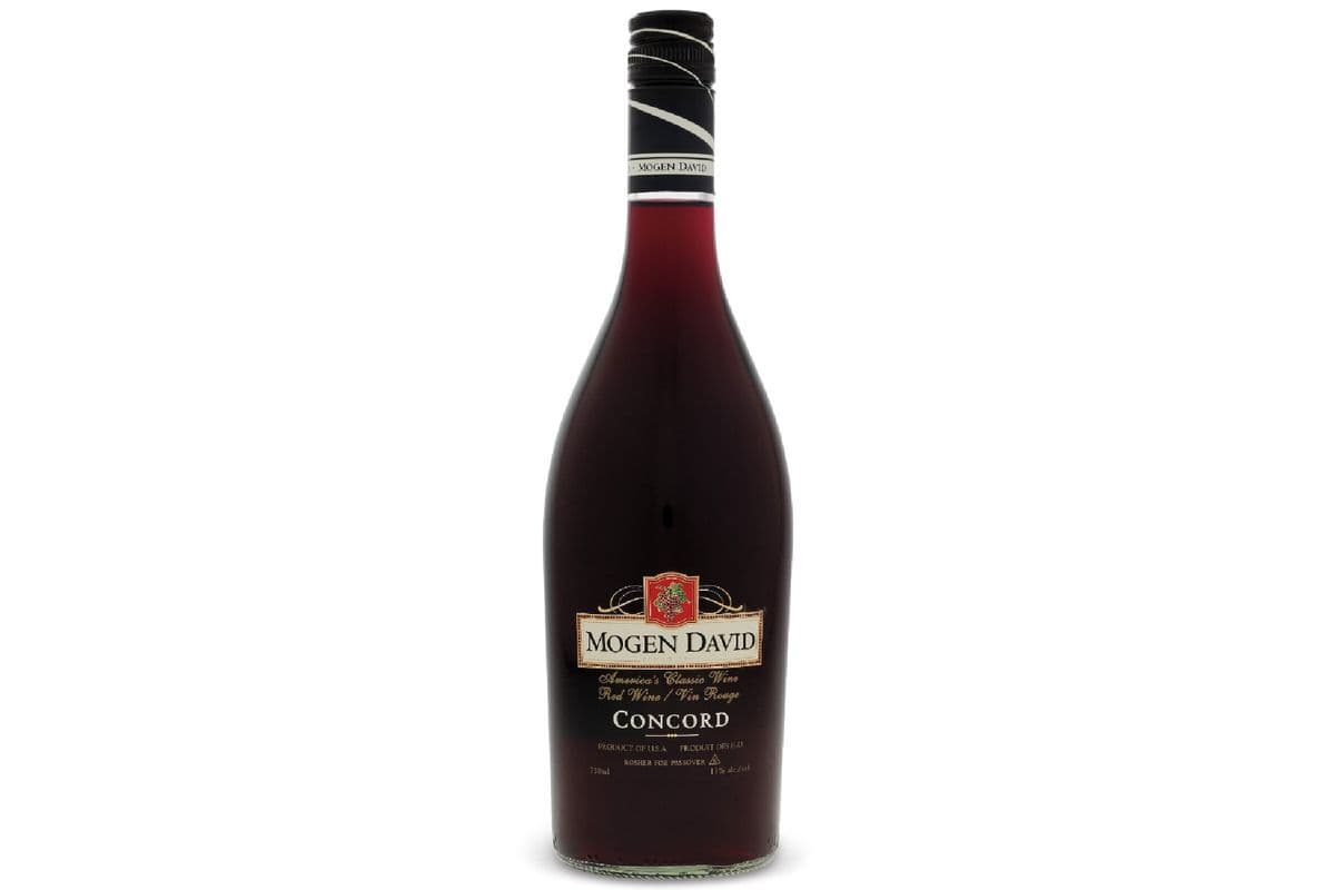 Mogen David Concord Grape (Red Wine) (750 ml)