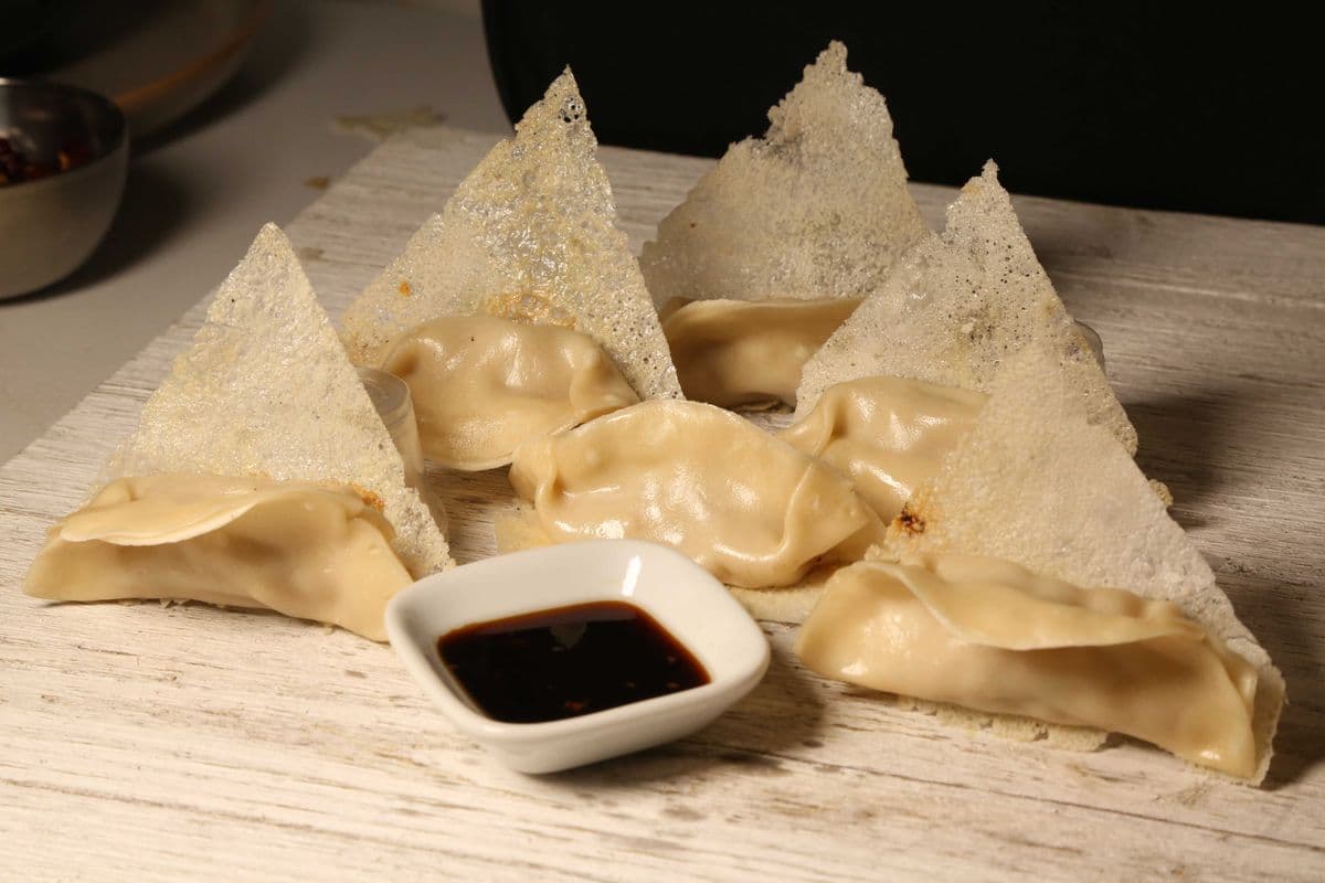 Handmade Pork Potstickers (6pcs)