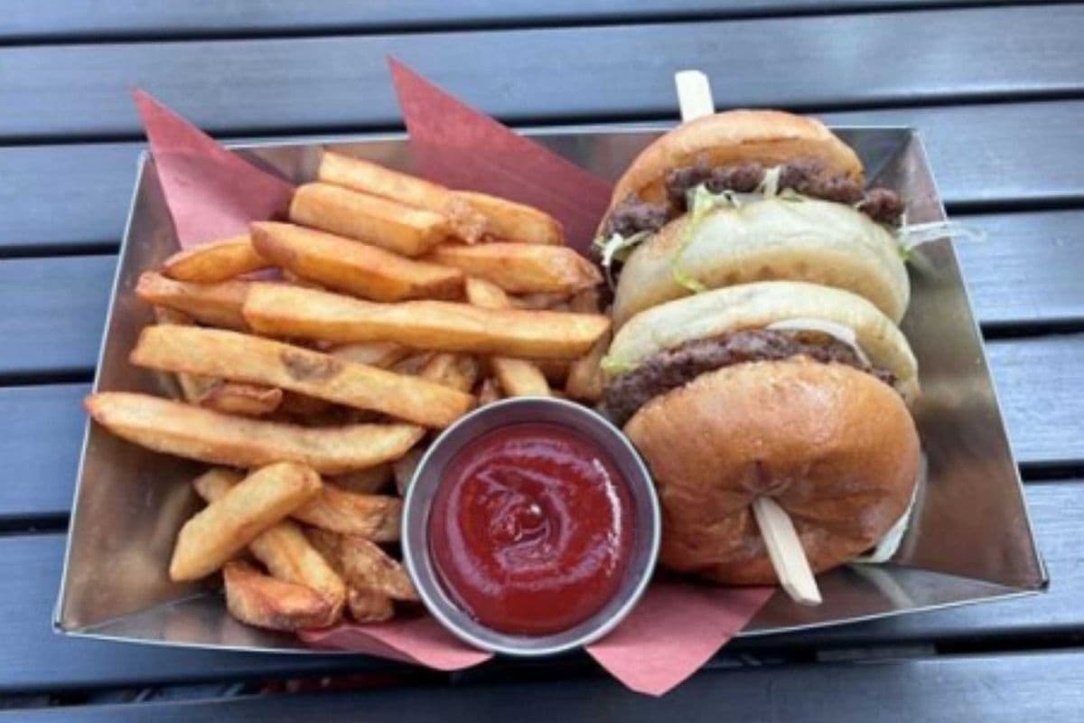 Twin Car Hop Burgers