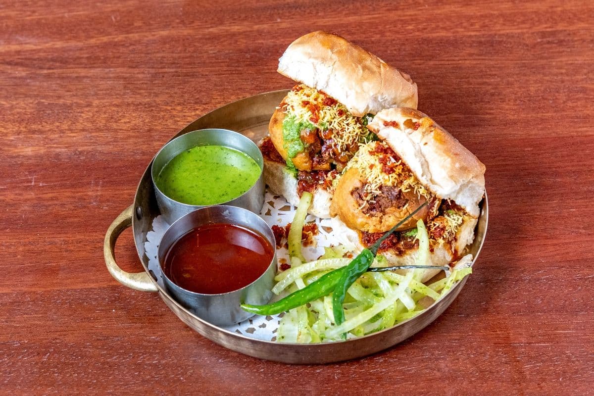 Bombay Vada Pav (2 pcs)