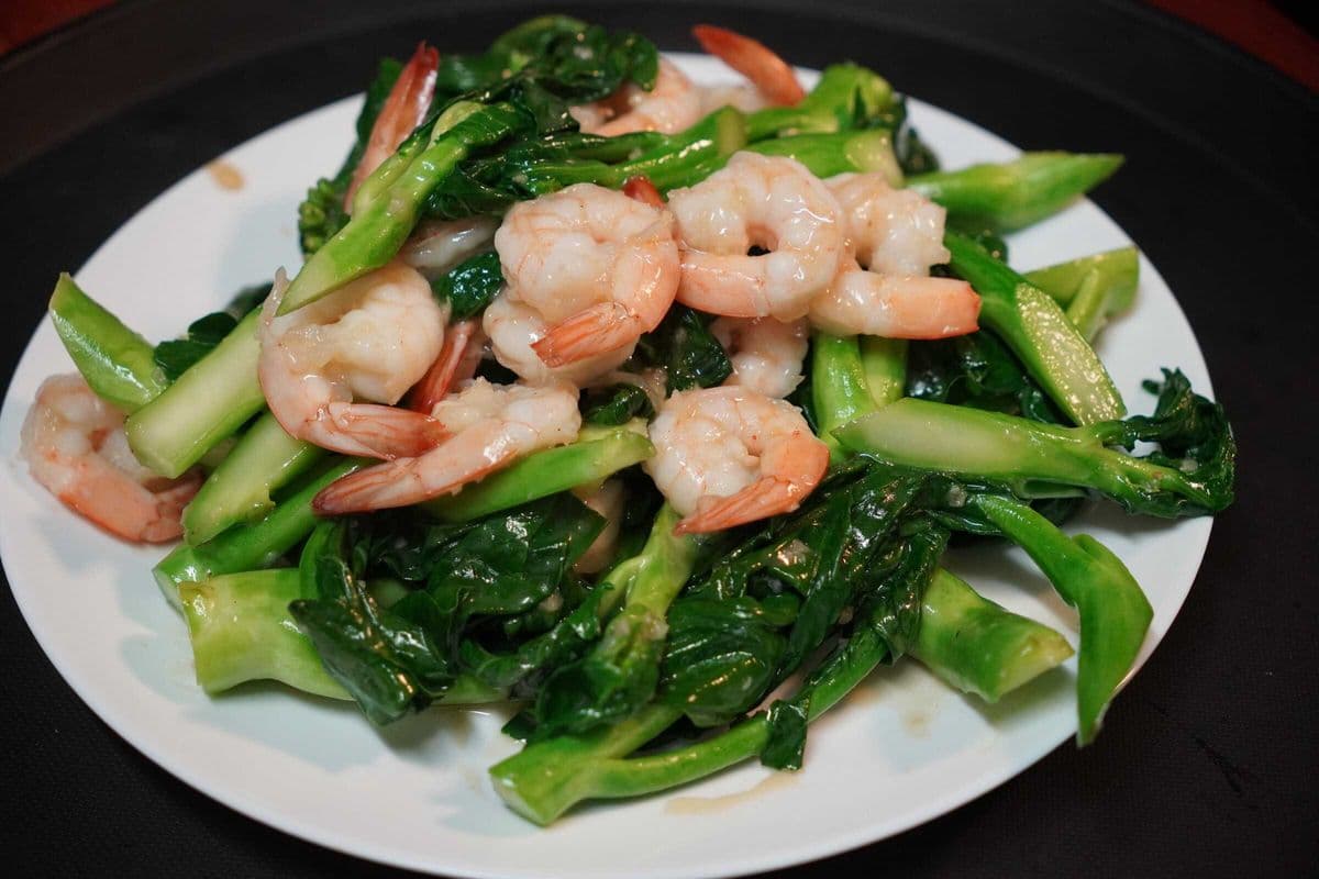 15. Prawns with Chinese Broccoli 芥蓝虾仁