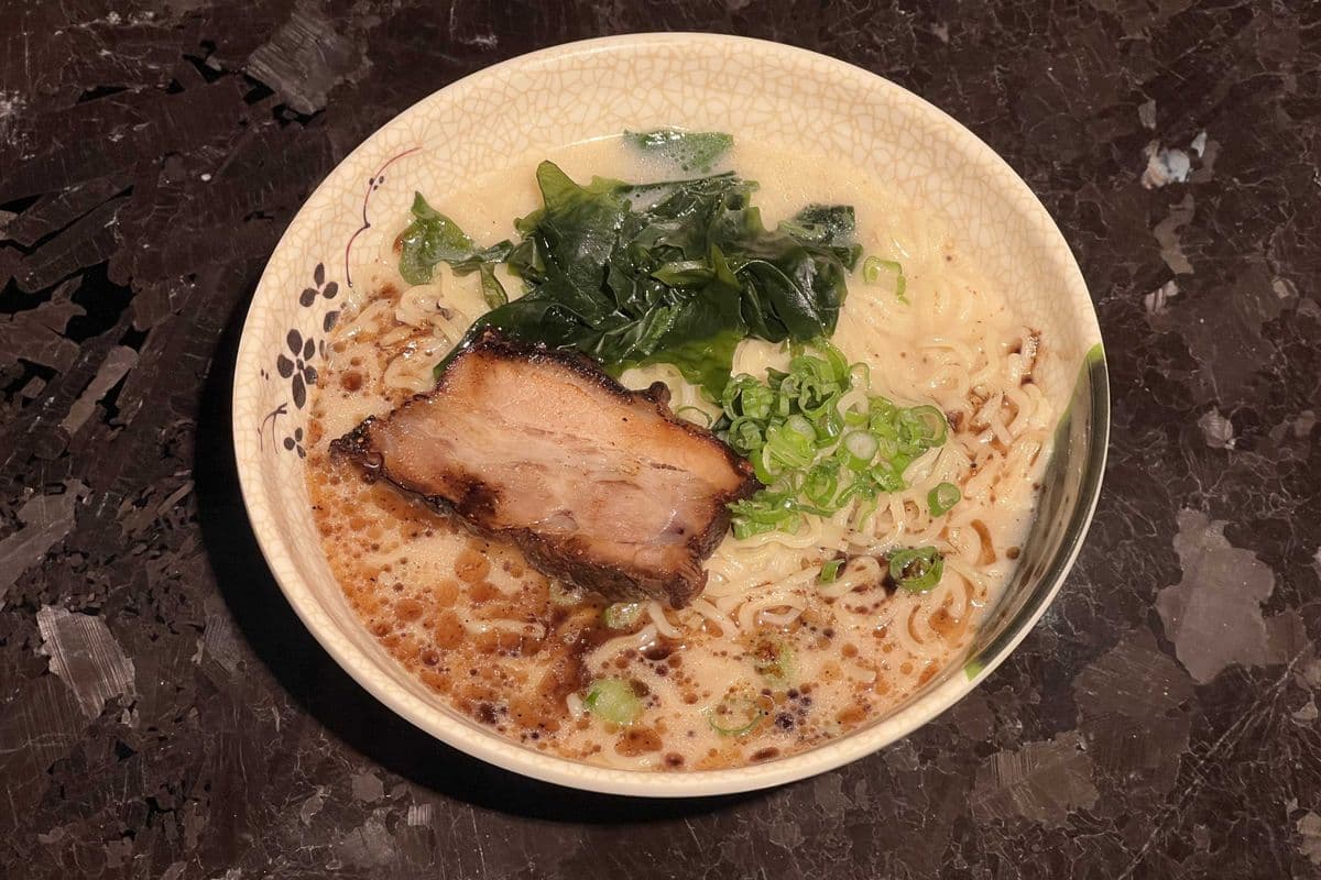 Black Garlic Ramen Regular