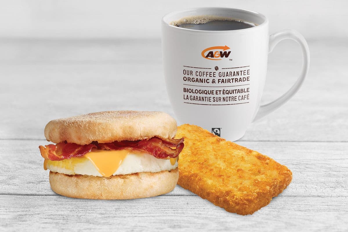 Combo Chef-d’oeuf™ avec bacon sur muffin anglais / English Muffin Bacon & Egger Combo
