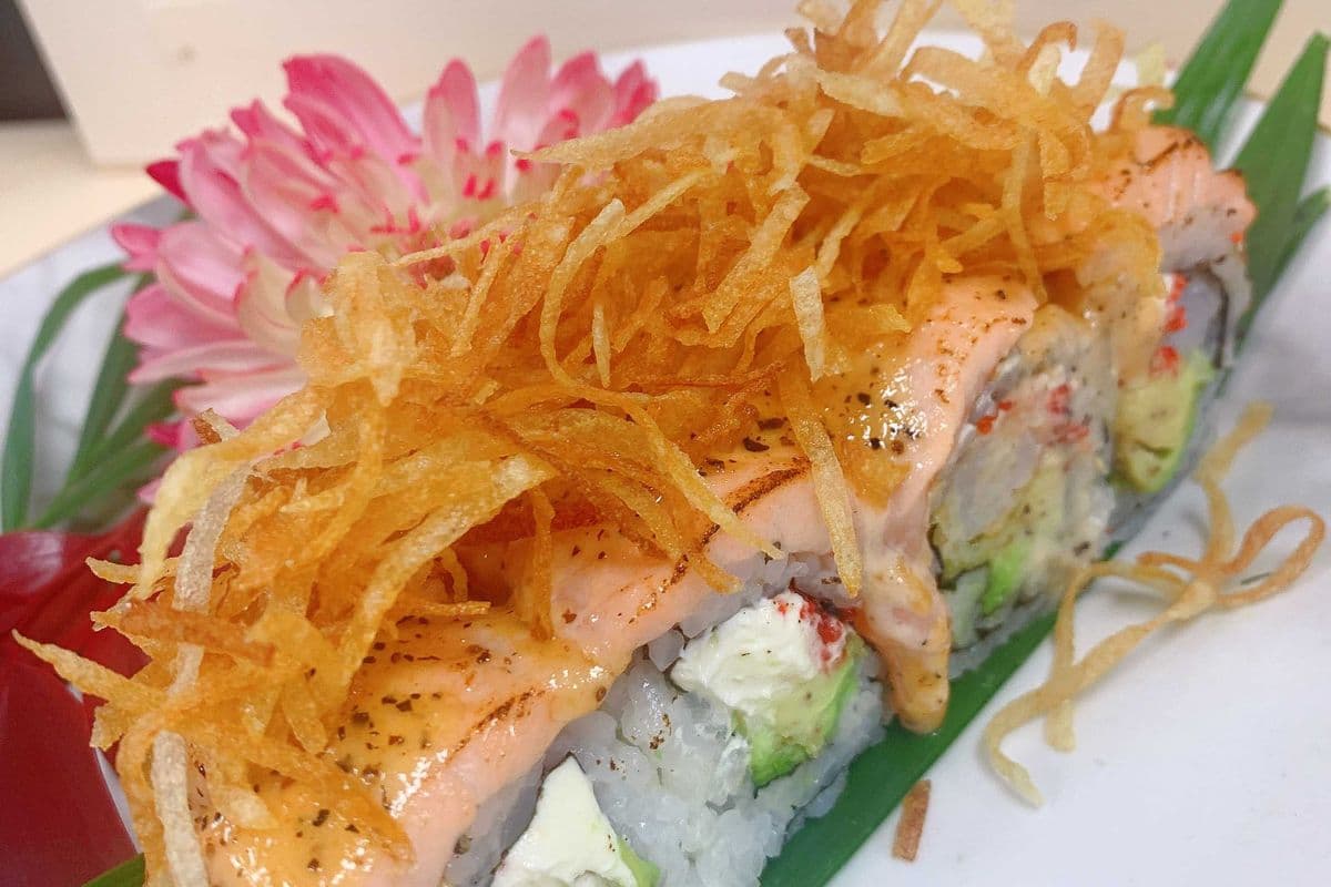 H09. Tornado Sushi Roll