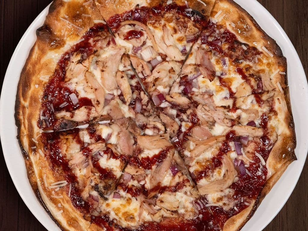 BBQ CHICKEN PIZZA