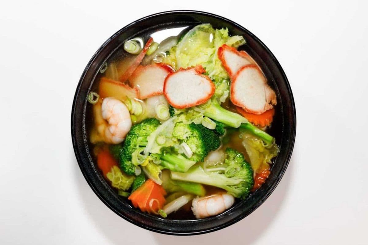 Wonton Soup Deluxe