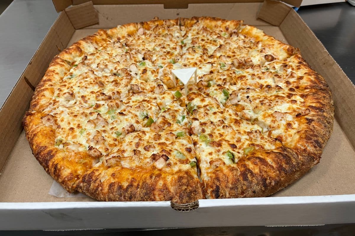 12" Butter Chicken Pizza