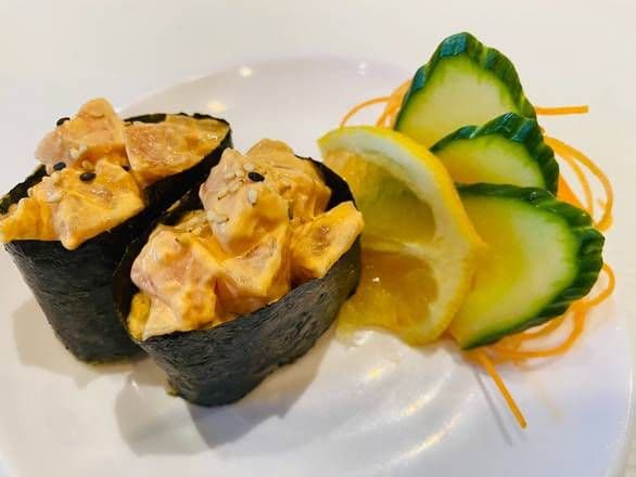 B03 Saumon épicé / Spicy Salmon(2pcs)