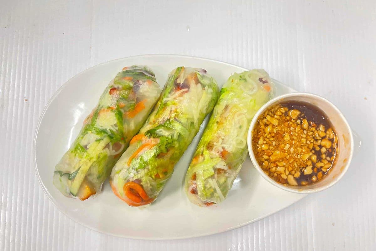 BBQ Pork Soft Salad Rolls (3 pcs) (sauce)