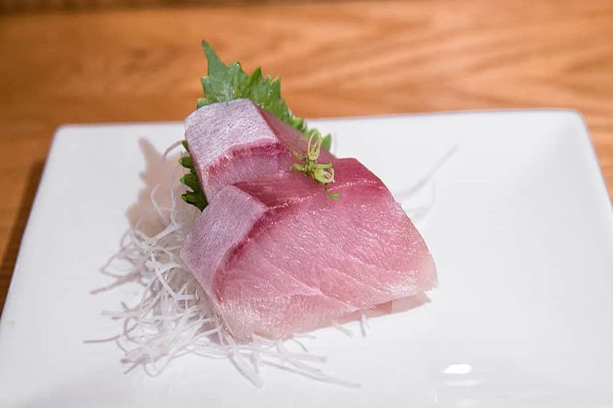 Yellow Tail (Hamachi)