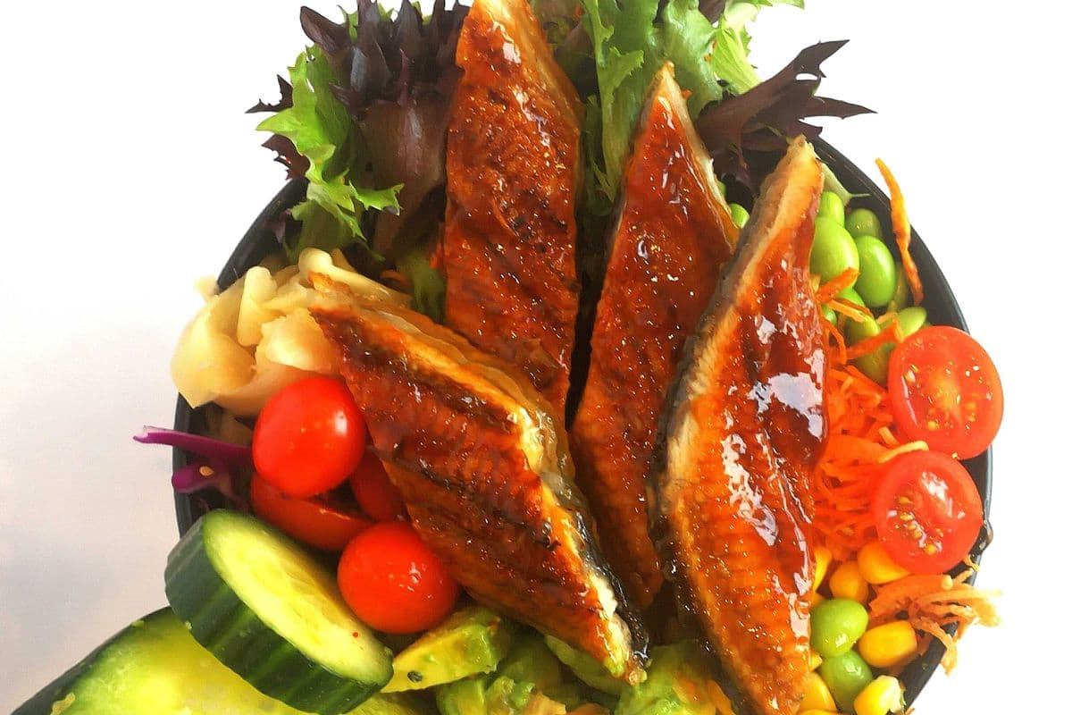 A8 Poké d'anguille grillé / Grilled Eel Poke
